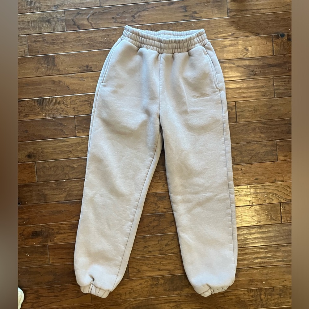 Comfrt signature Sweatpants bark small